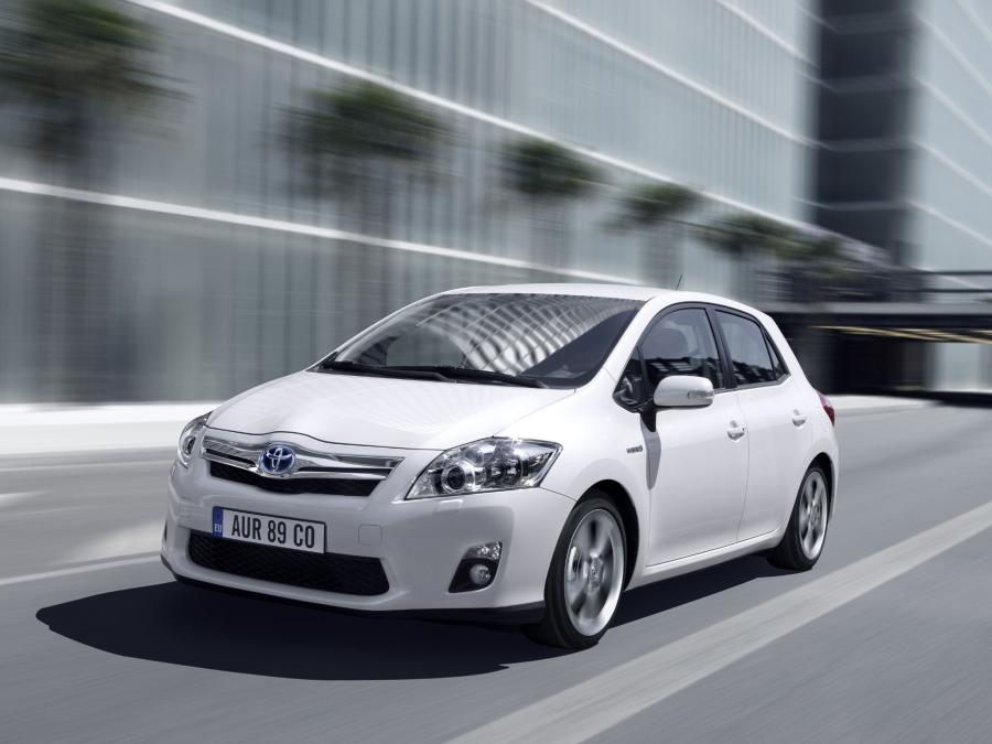  Toyota Auris HSD 2010 года  (фото 7 из 111)